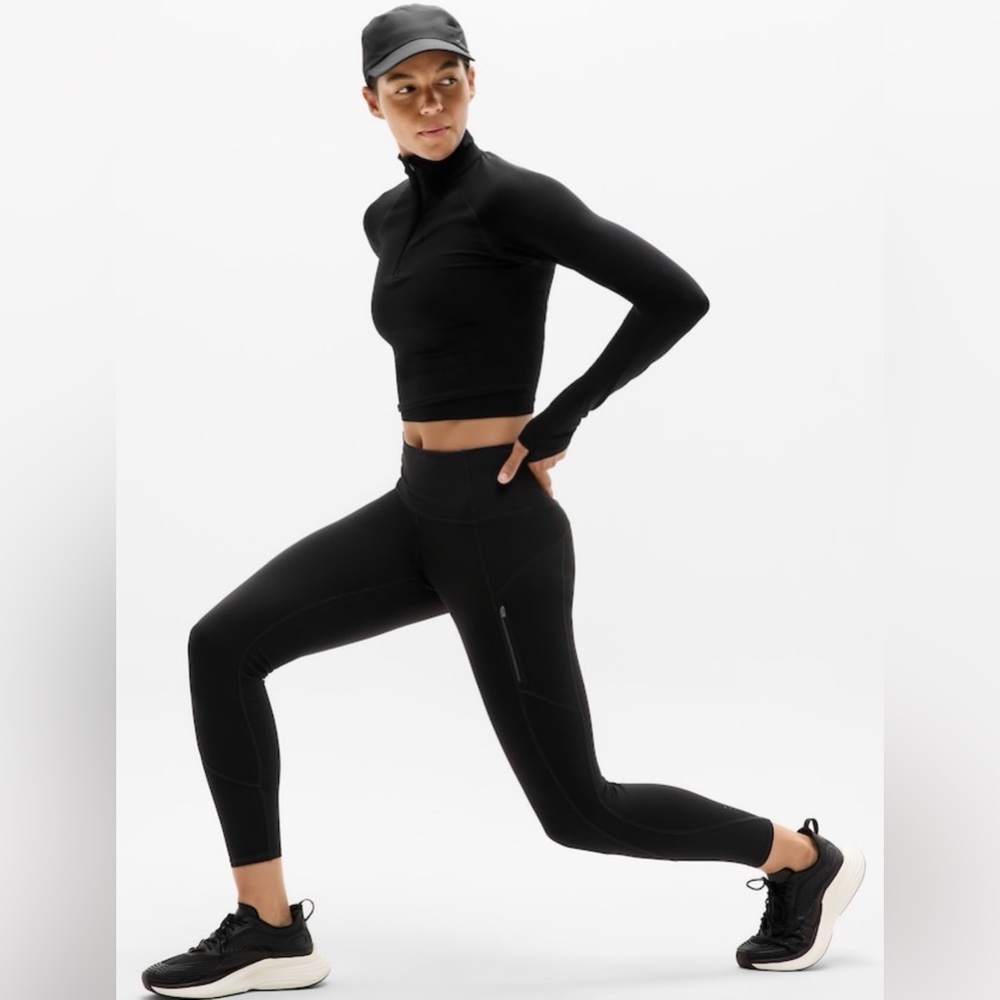 Nwt Athleta Rainier Black Tight Size Small.